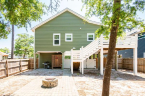 Shore 2 Relax by Oak Island Accommodations